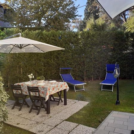 Bellagio Dreams Apt, Pool, With Private Garden, Near Lake Exterior photo